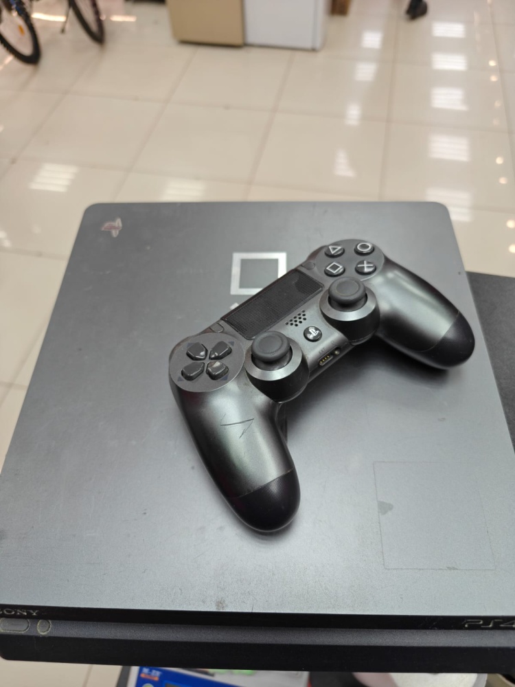 Игровая приставка Sony PlayStation 4 slim 1TB