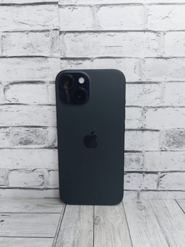 Смартфон iPhone 15 128