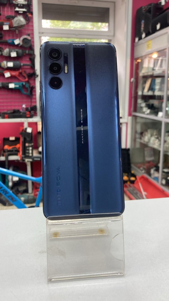 Мобильный телефон Tecno pova3 6/128