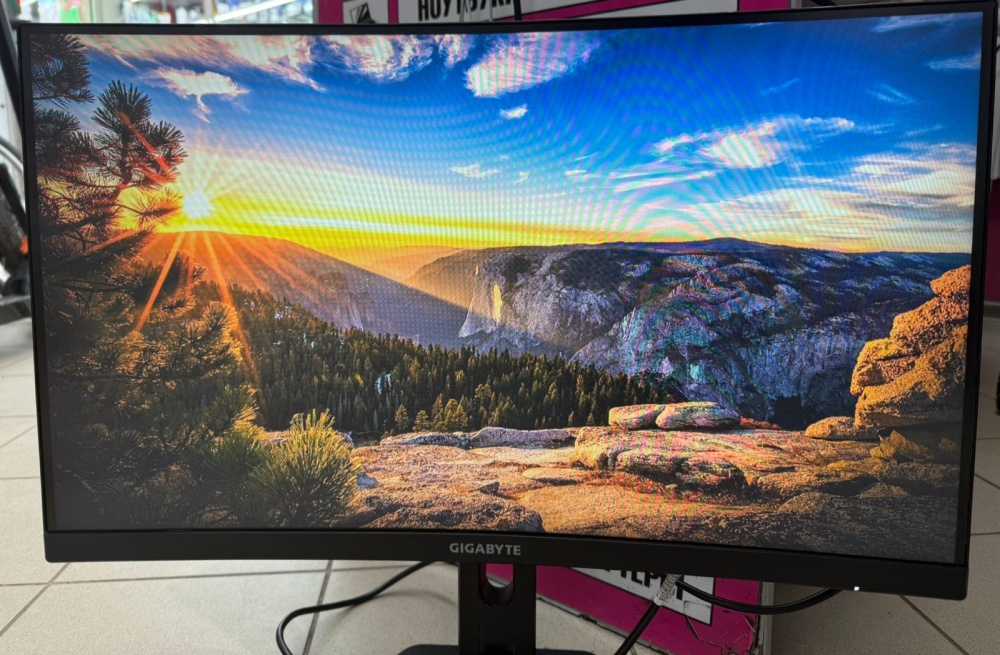 Монитор Gigabyte G27FC