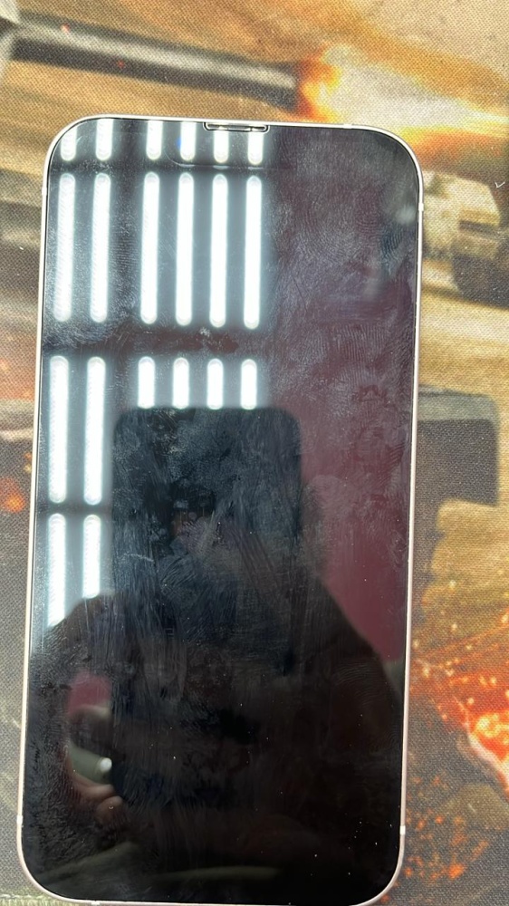 Смартфон iPhone 13 256 Gb