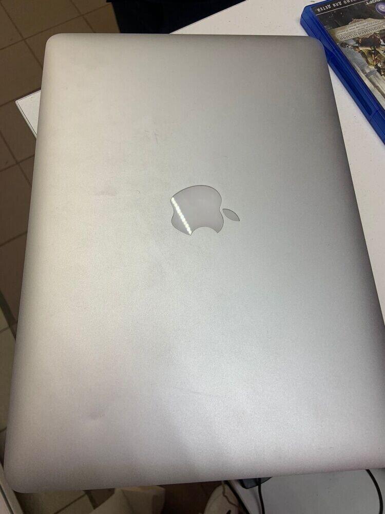 Ноутбук Macbook Air 13 2011