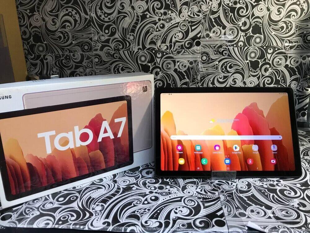 Планшет Samsung Tab A7 3/32gb