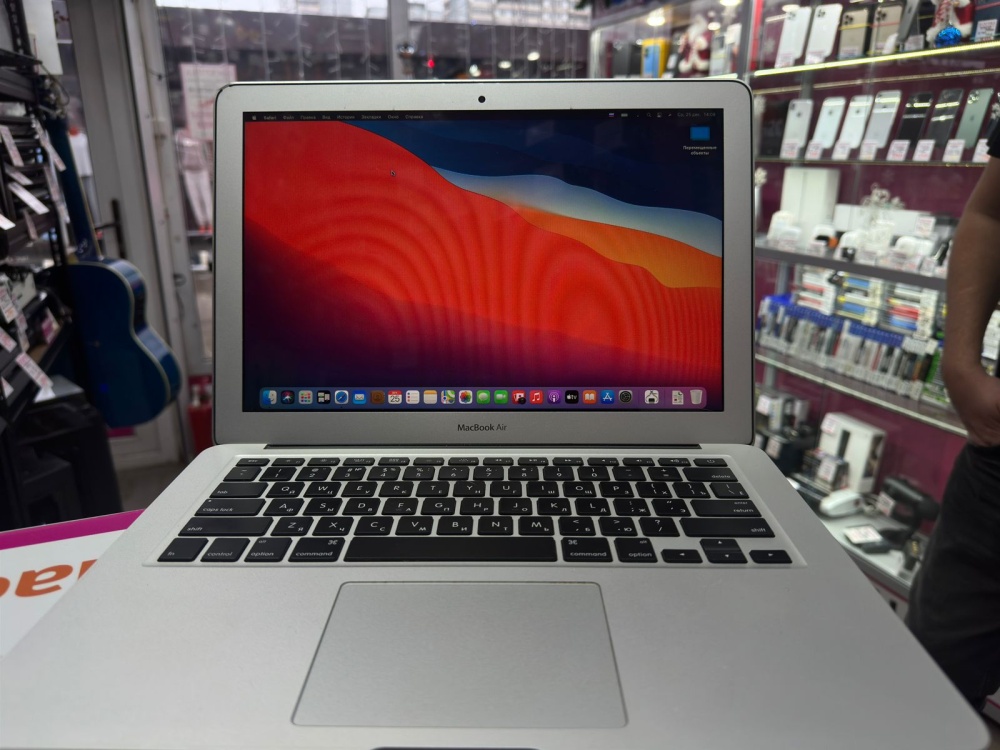 Ноутбук Macbook Air 13 256/4 gb