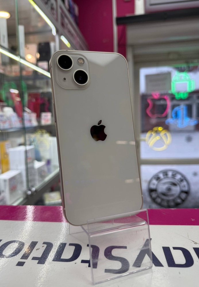 Смартфон iPhone 13 256 Gb