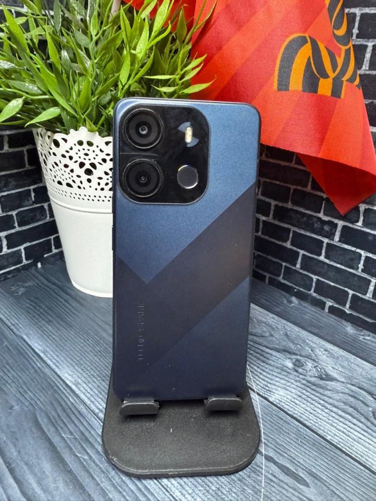 Мобильный телефон Tecno Spark Go 2023 3/64
