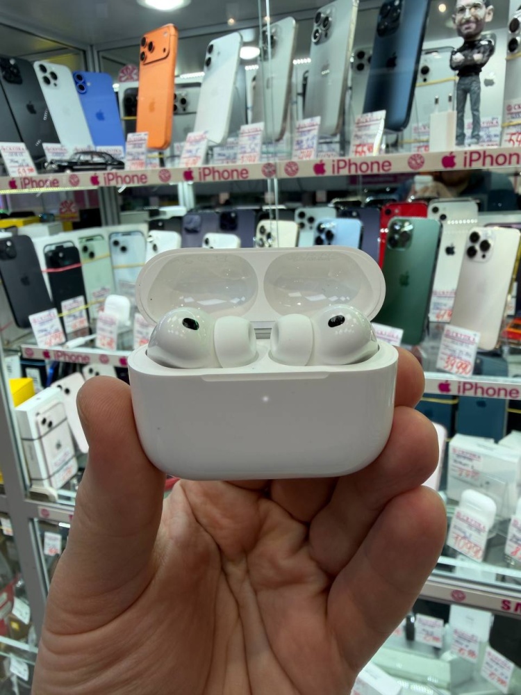 Наушники Airpods Pro 3