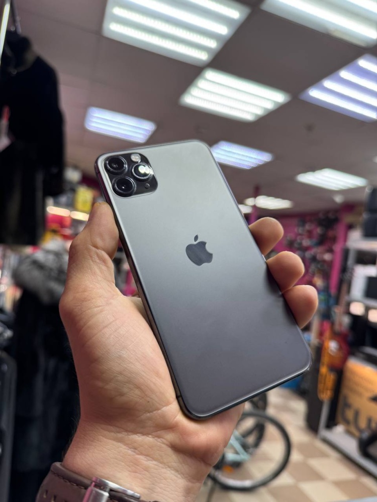 Смартфон iPhone 11 PRO MAX 64 Gb