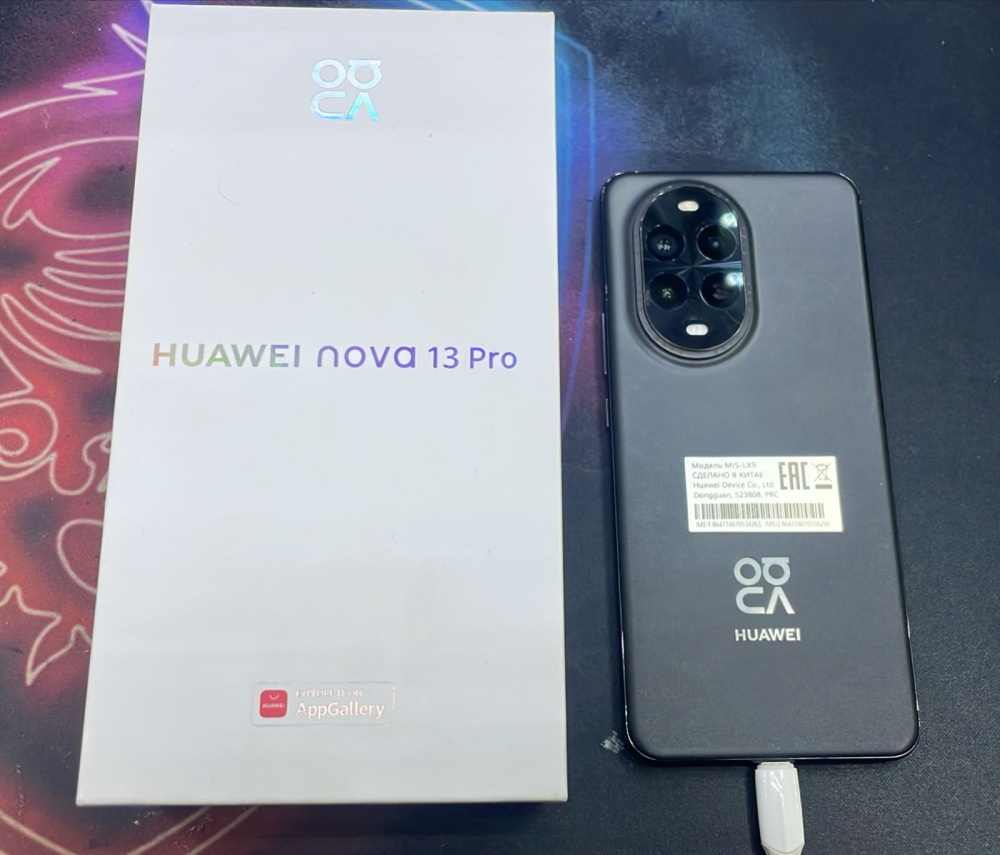 Смартфон Huawei Nova 13 Pro