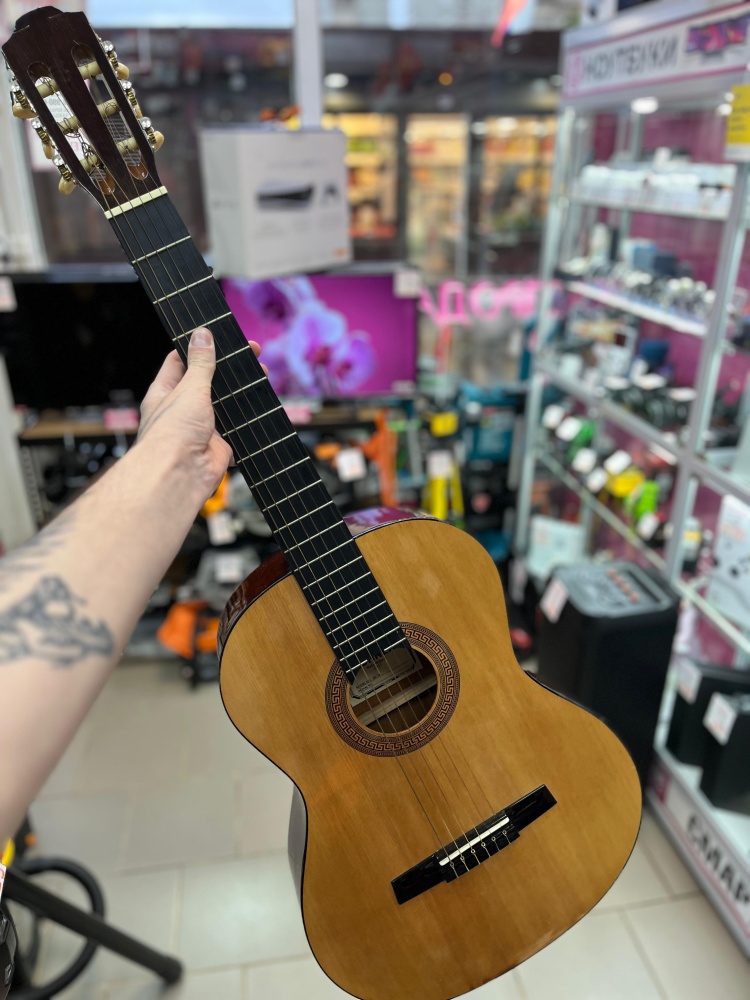 Гитара Hohner hc-06