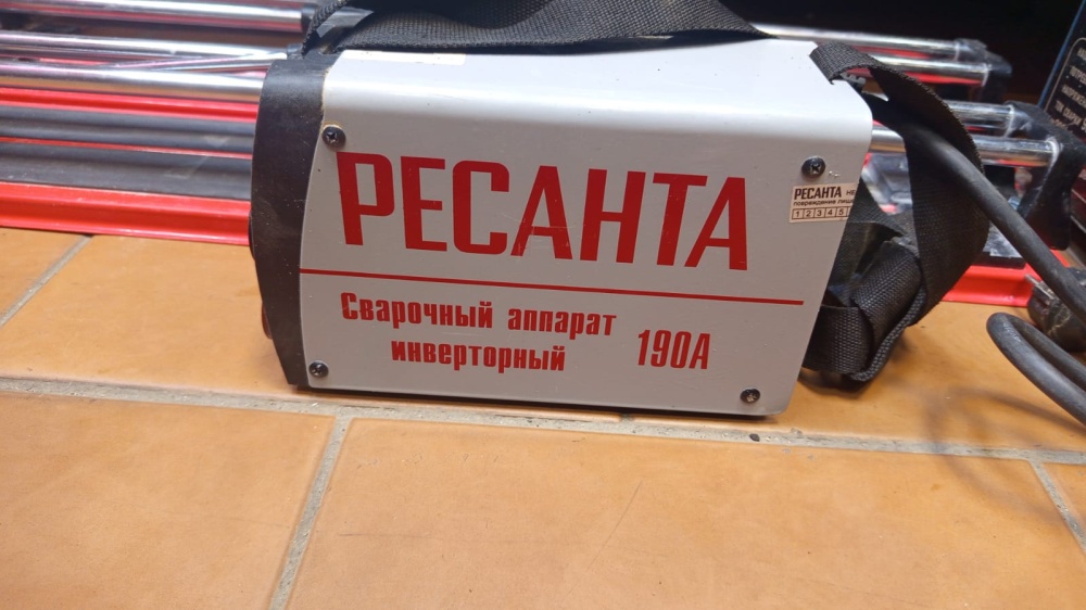 Сварочный аппарат Ресанта 190 а