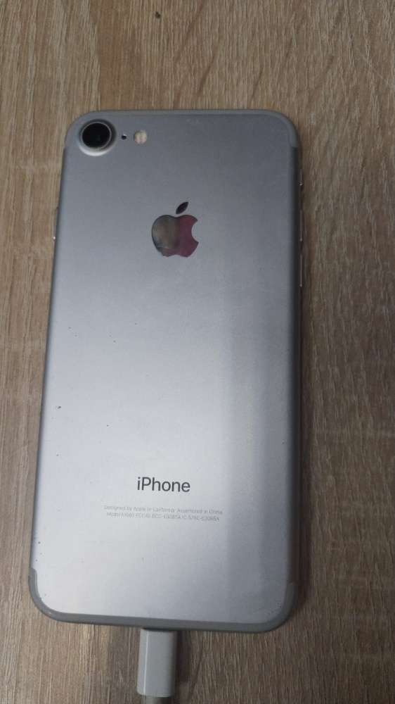 Смартфон iPhone 7 128Gb