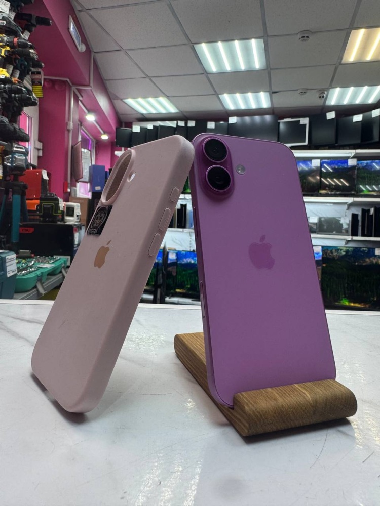 Смартфон iPhone 16 128