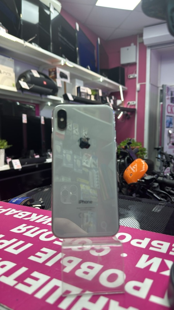 Смартфон iPhone X 64Gb