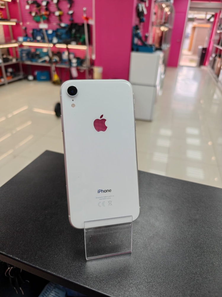 Смартфон iPhone XR 64 Gb