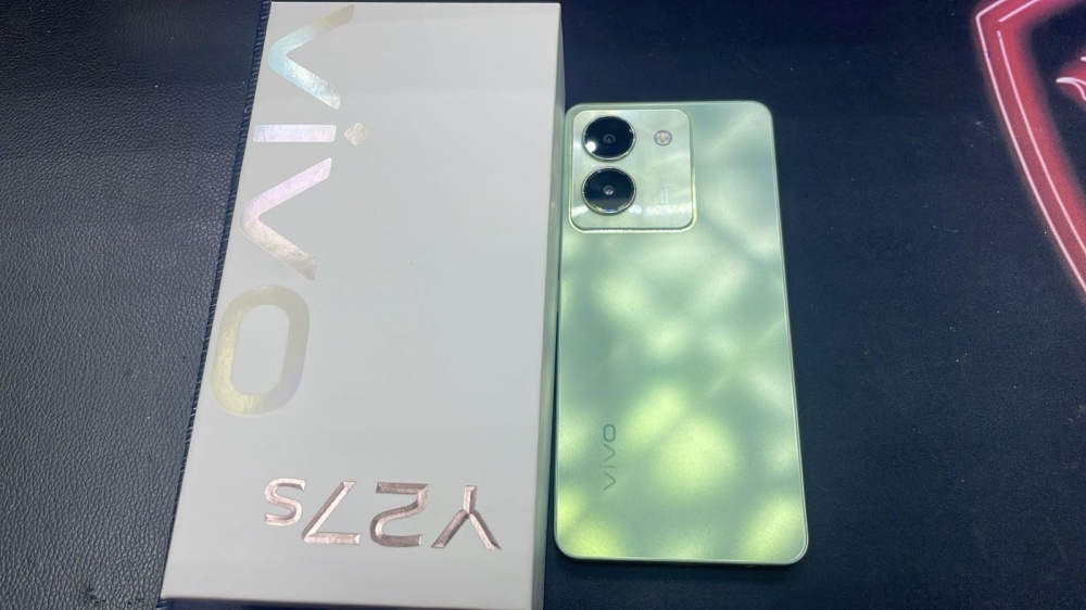 Смартфон Vivo Y27S