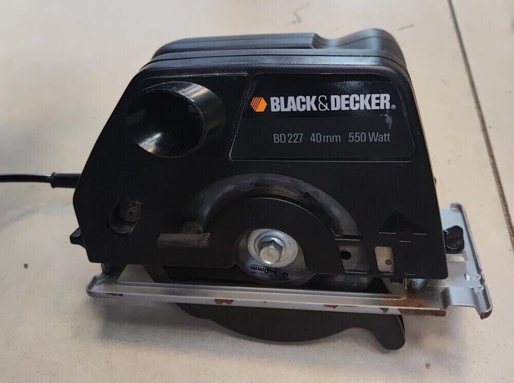 Циркулярка BLACK&DECKER BD227