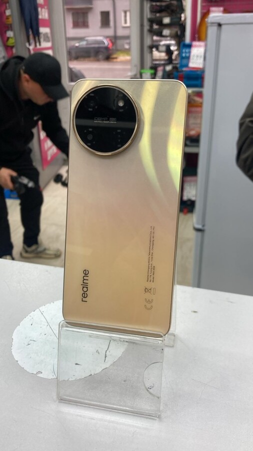 Смартфон Realme 11 8/256