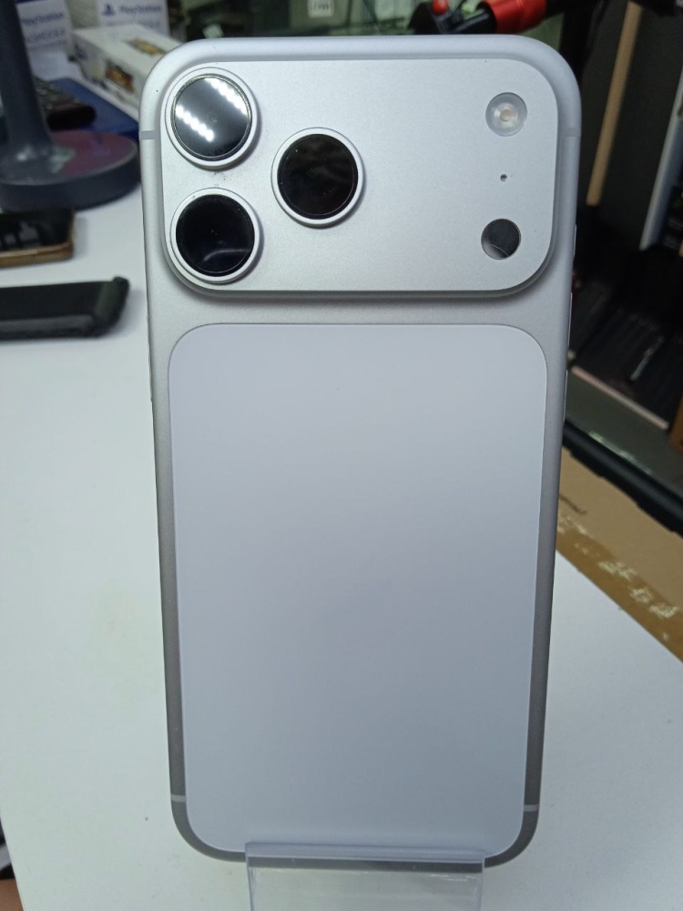 Смартфон iPhone 17 PRO MAX /512gb