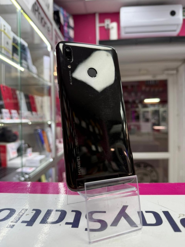 Смартфон Huawei P Smart 2019