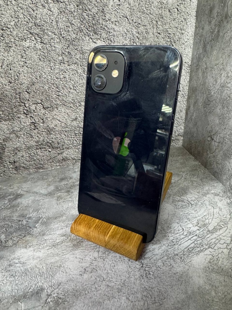 Смартфон iPhone 14 64