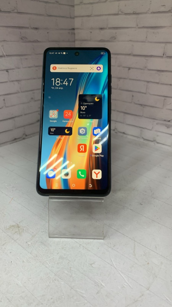 Мобильный телефон Tecno Spark 20c 4/256