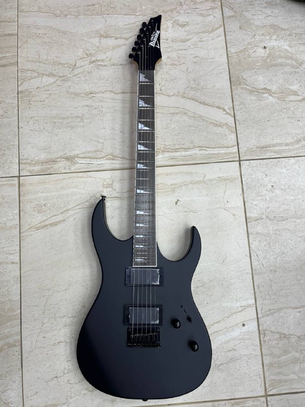 Электрогитара IBANEZ