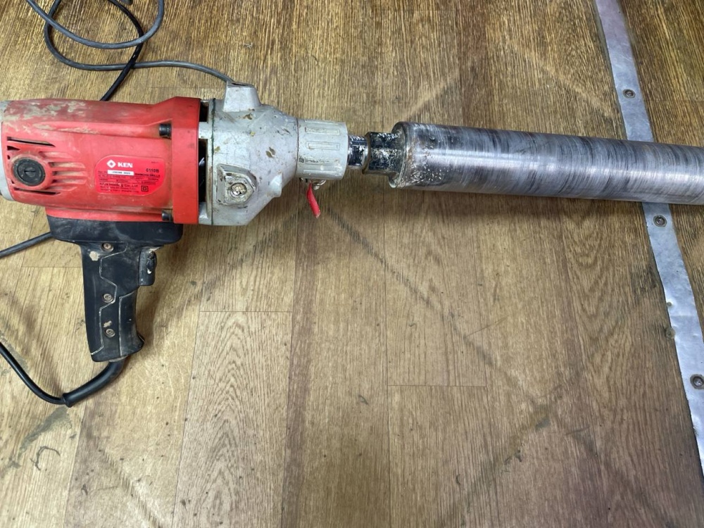 Дрель  алмазного бурения KEN 6110B