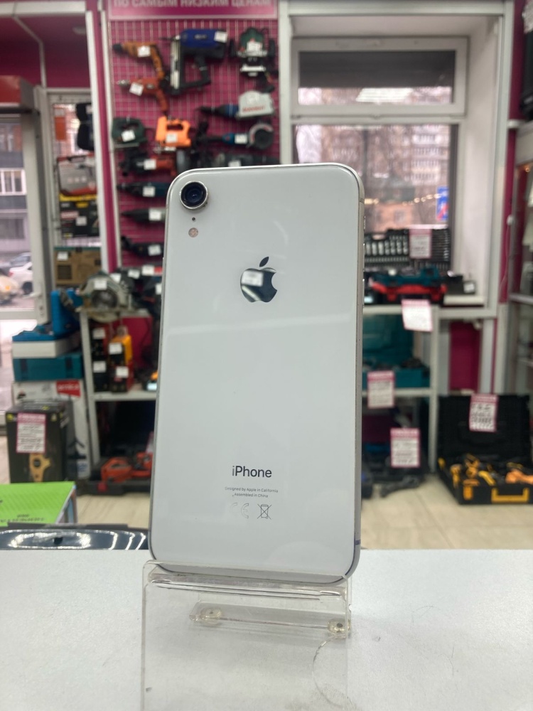 Смартфон iPhone XR 64 Gb