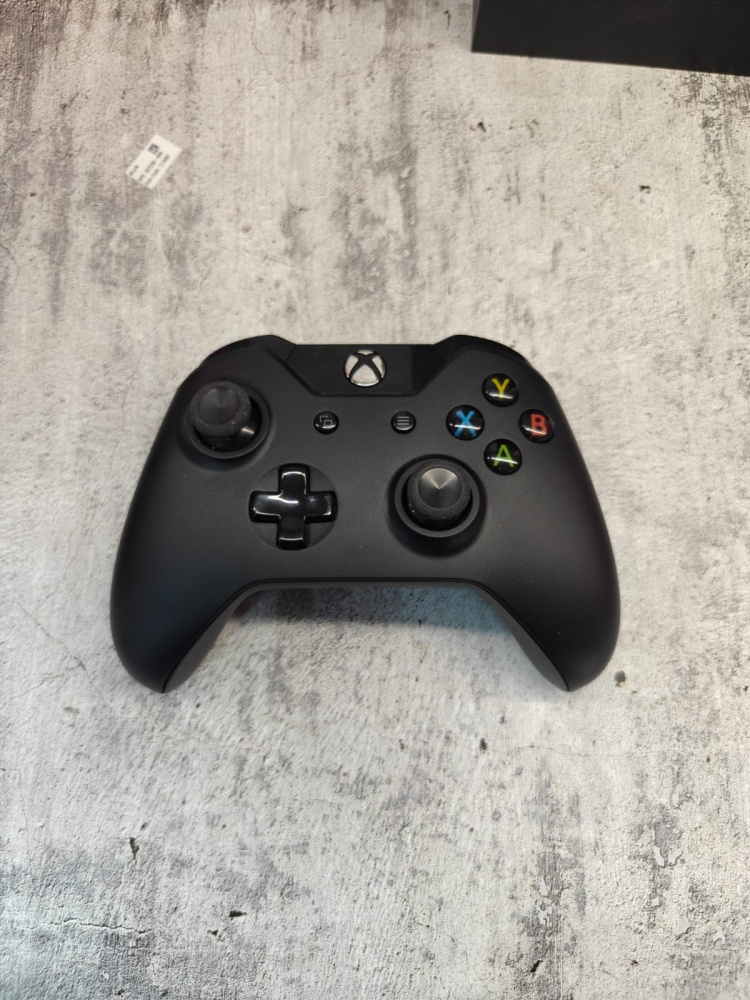 Геймпад Xbox One