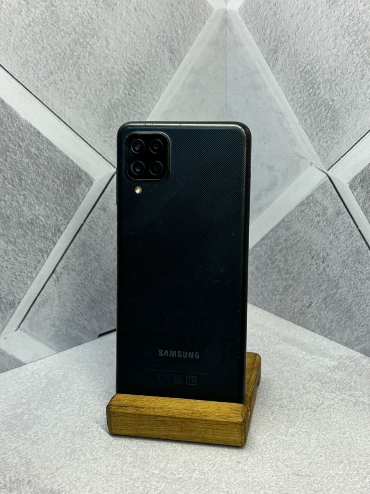 Смартфон Samsung A12 4/64