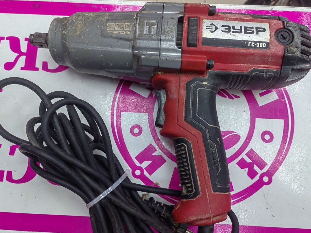 Гайковерт ЗУБР гс-300
