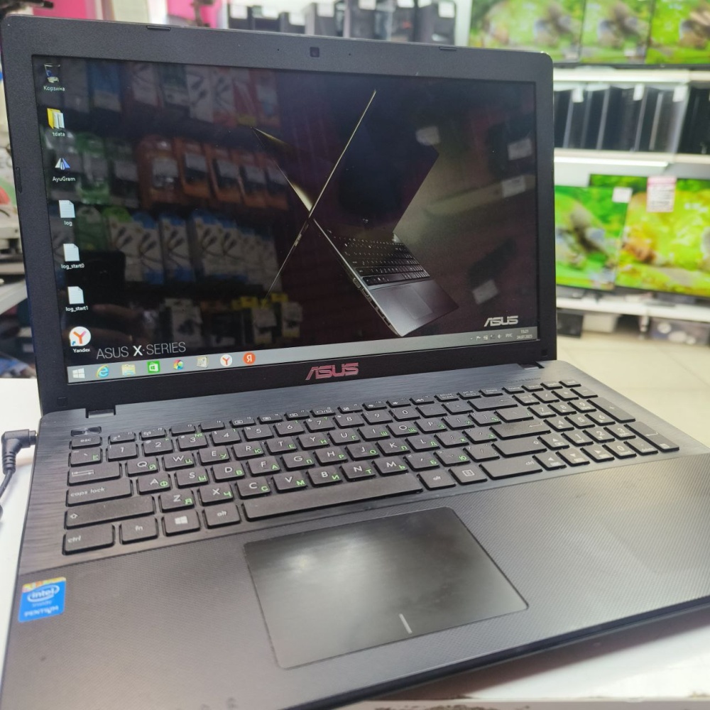 Ноутбук ASUS X552M