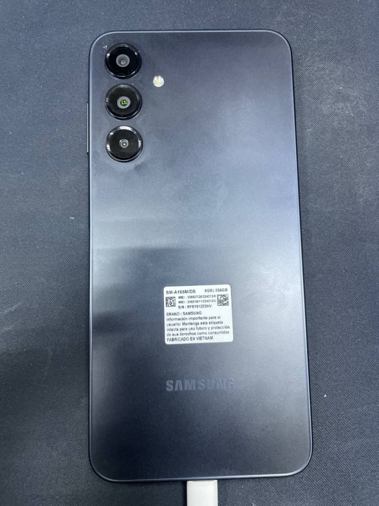 Смартфон Samsung A16 8/256