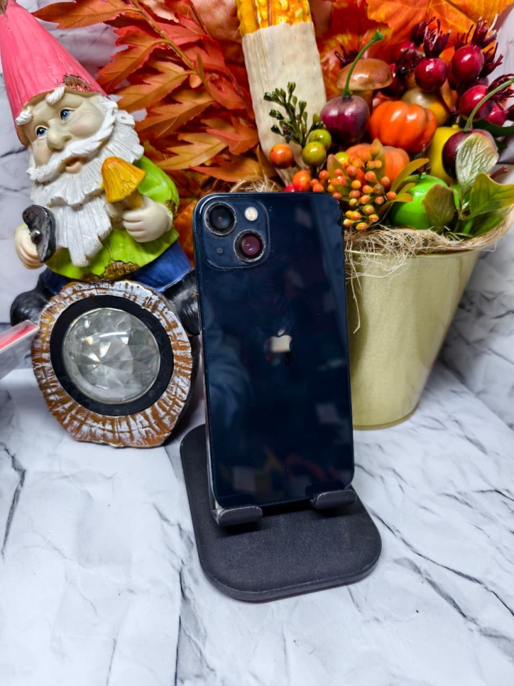 Смартфон iPhone 13 128 Gb