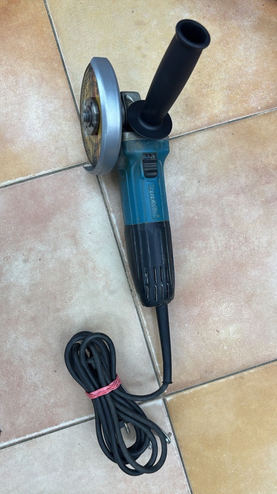 УШМ (Болгарка) Makita