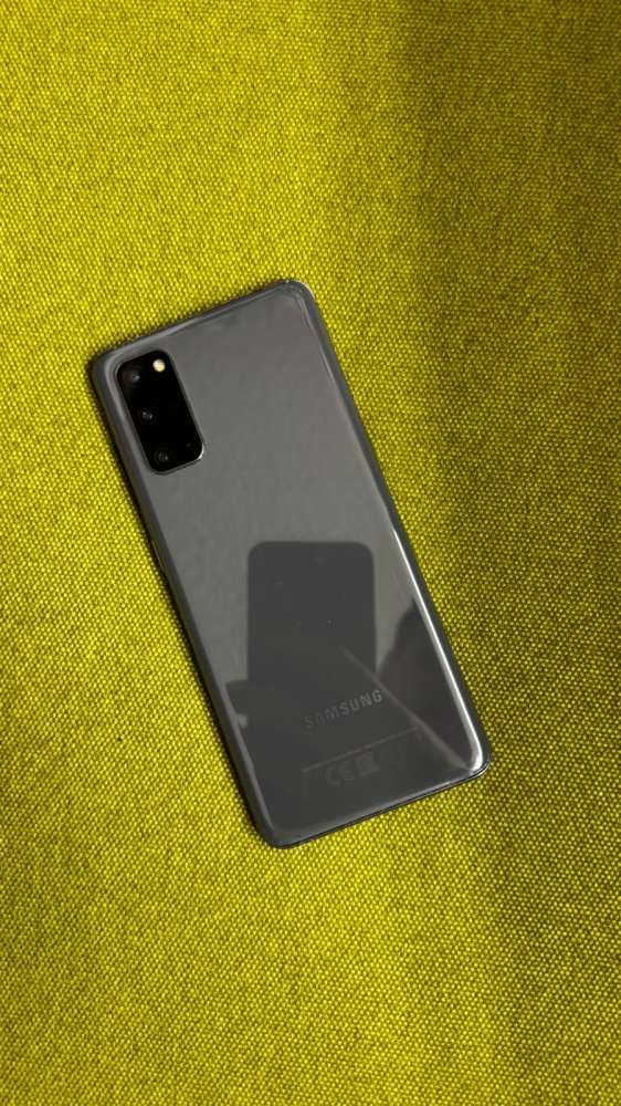 Смартфон Samsung S20 8/128