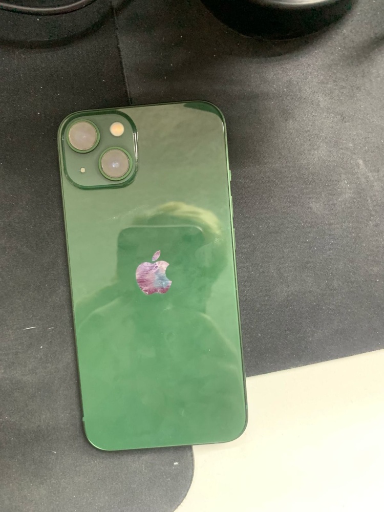 Смартфон iPhone 13 128 Gb