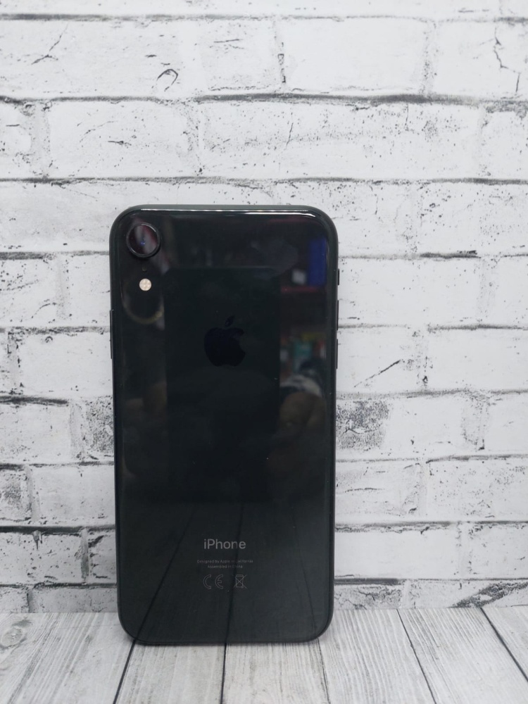 Смартфон iPhone XR 64 Gb