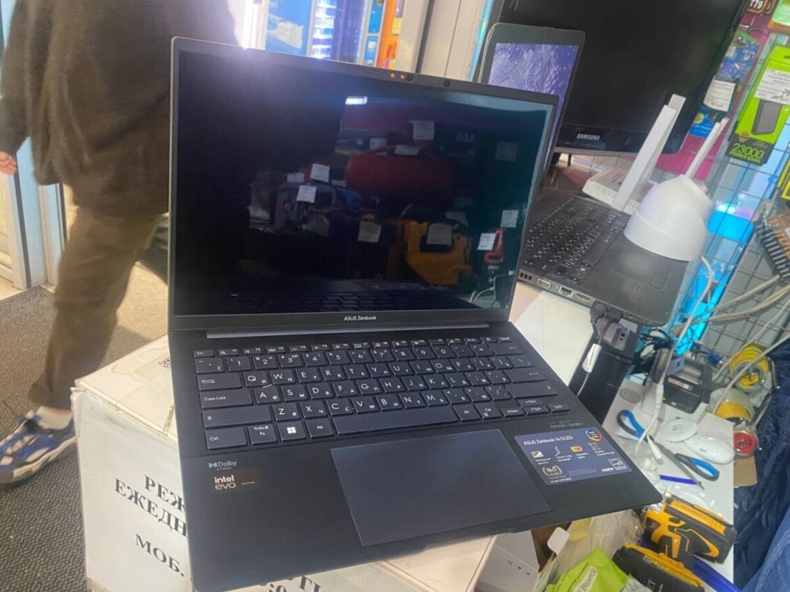 Ноутбук ASUS Zenbook 14 Oled UX 3405M