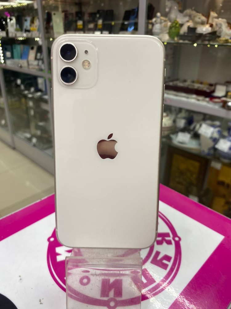 Смартфон iPhone 11 128 Gb