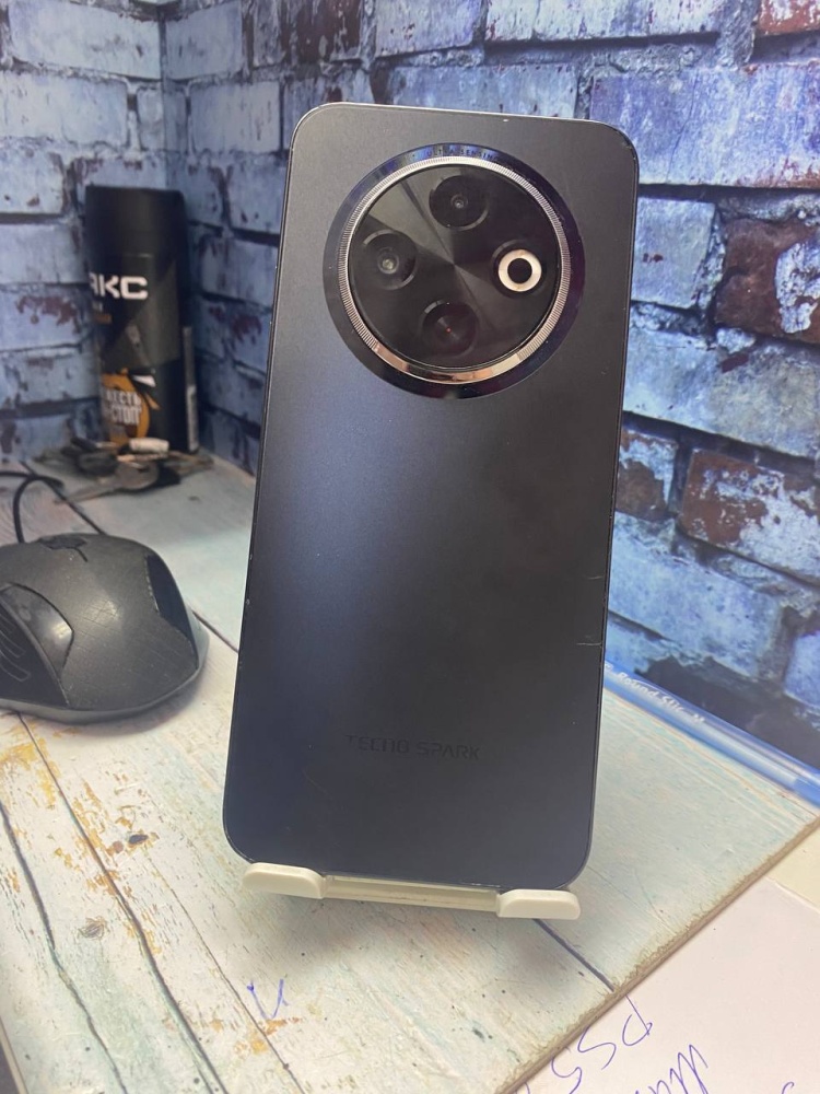 Мобильный телефон Tecno Spark 30C
