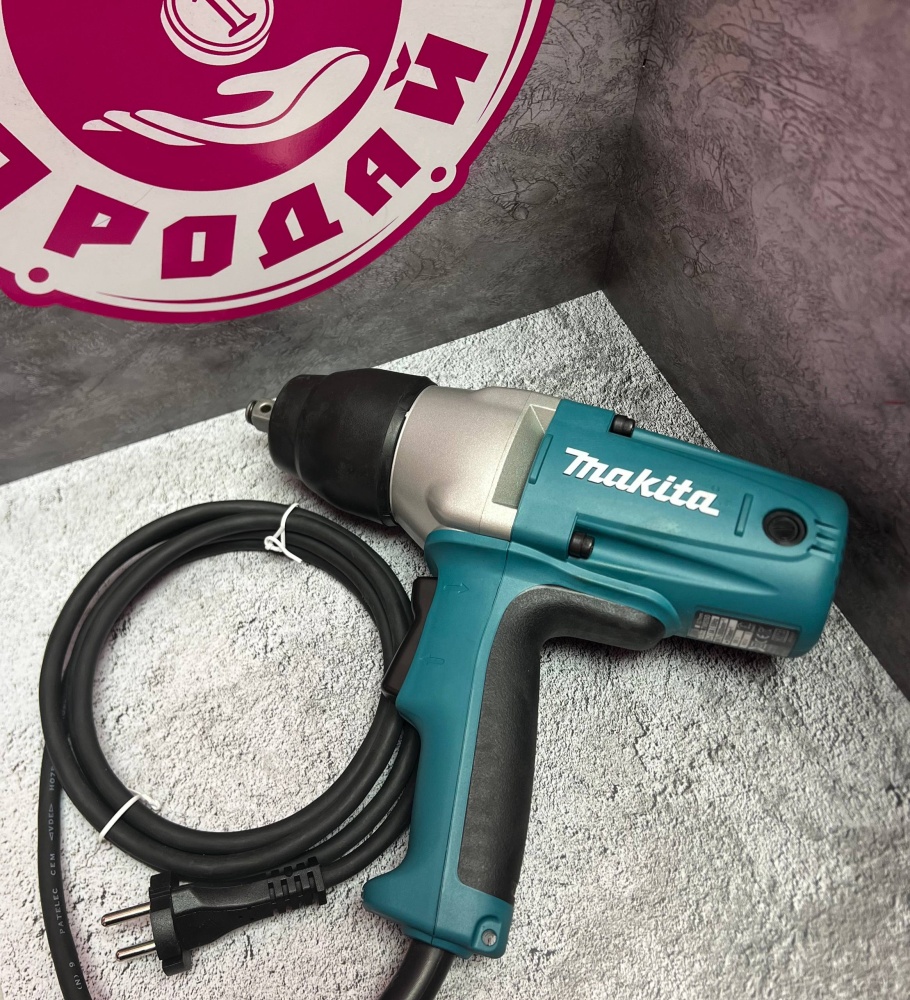 Гайковерт Makita TW0350