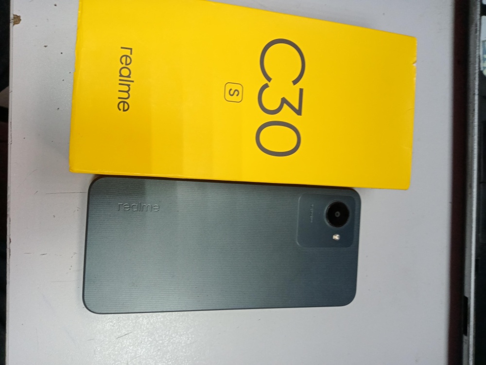 Смартфон Realme C30S