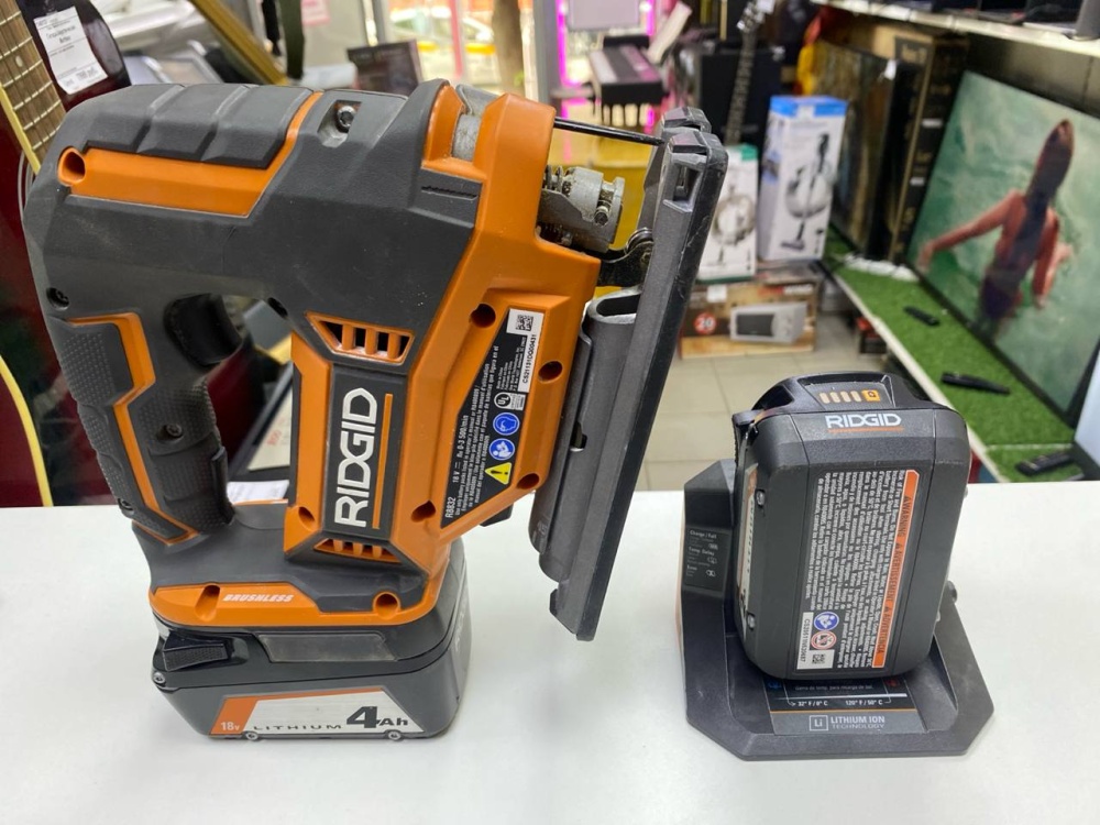 Лобзик Ridgid R8832