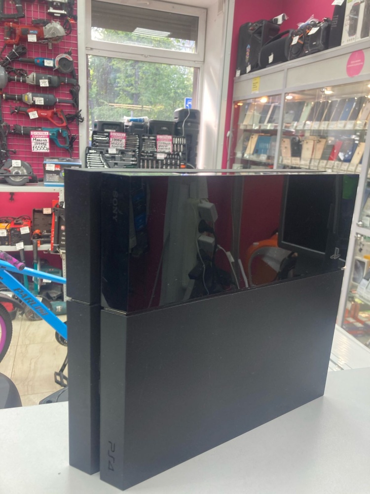 Игровая приставка Sony PlayStation 4 fat 500gb