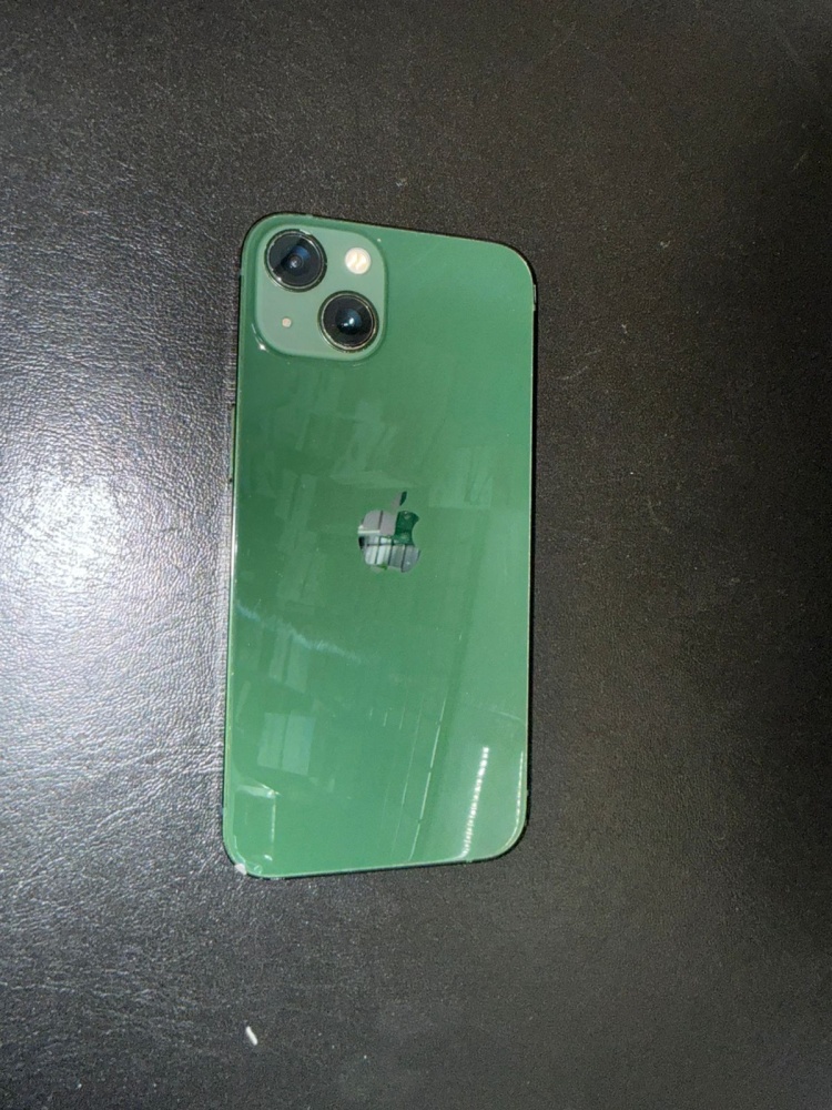 Смартфон iPhone 13 128 Gb