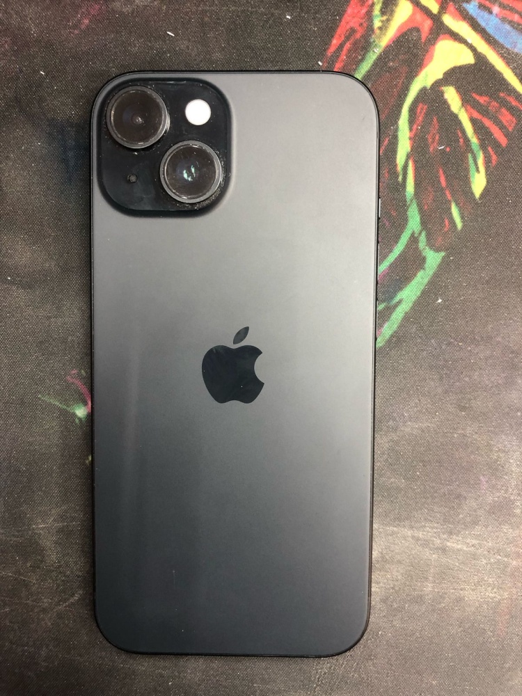 Смартфон iPhone 15 128gb