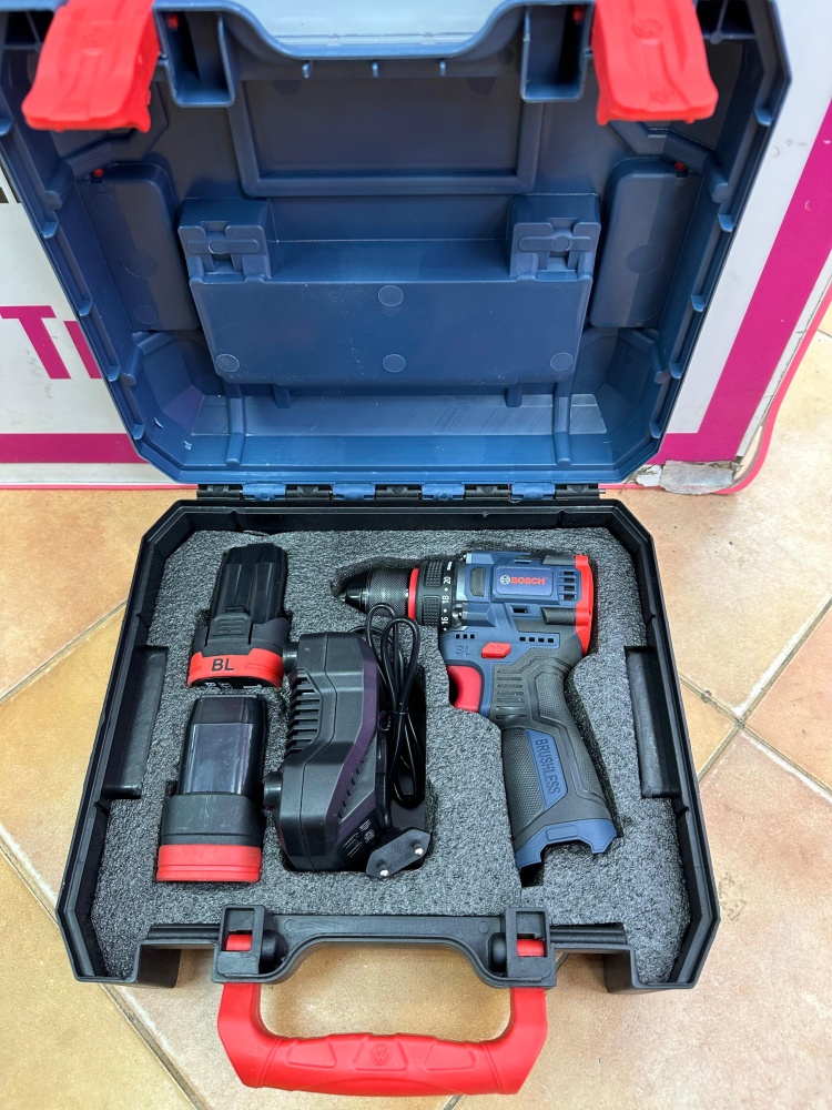 Штроборез Bosch