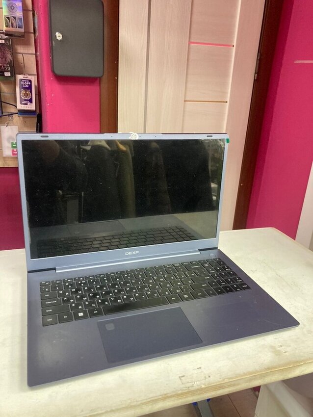 Ноутбук Dexp ATLAS